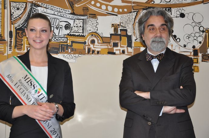 Ingrandisci la foto